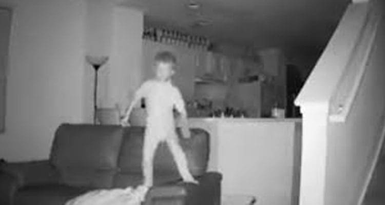 Kid and his mom cctv video