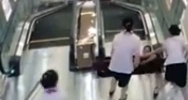 Latest News Escalator incident 2015 footage in china no blur